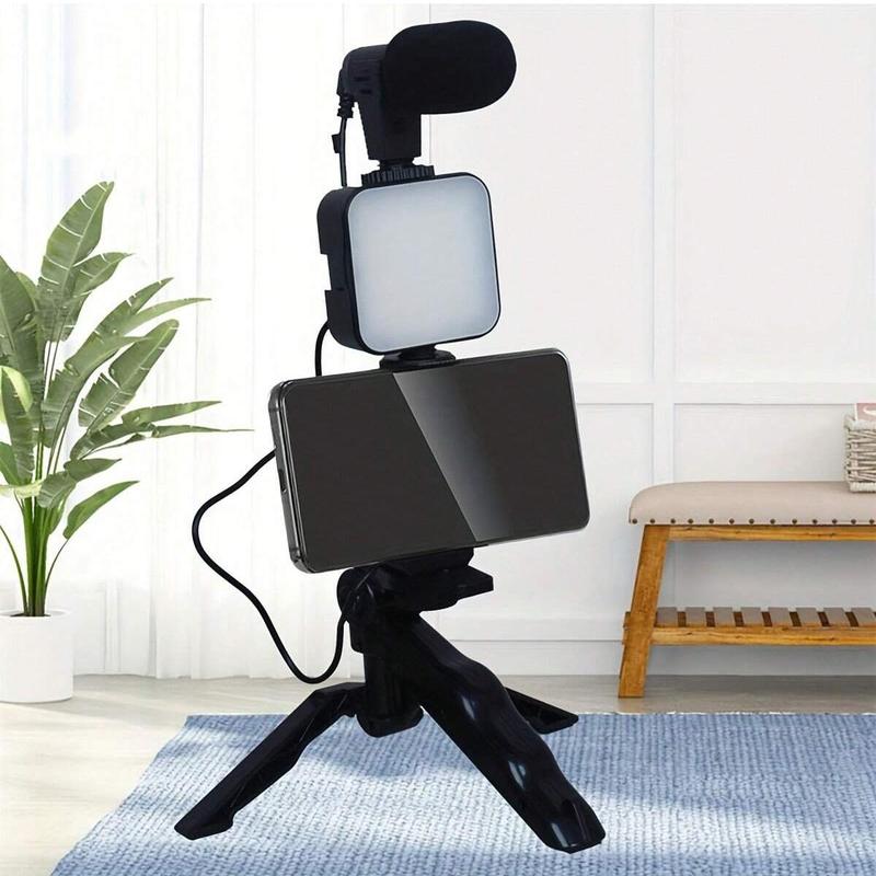 Selfie Light With Tripod Stand & Phone Holder & Microphone, 1 Set Portable Live Streaming Equipment, Including Fill Light, Tripod Stand, Phone Holder & Mic, Suitable for Recording